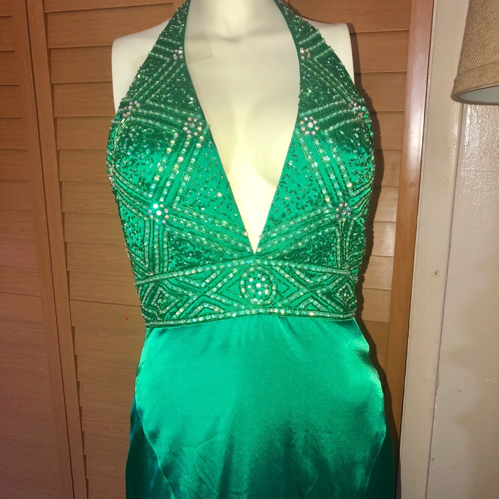 Green Gown NWT
